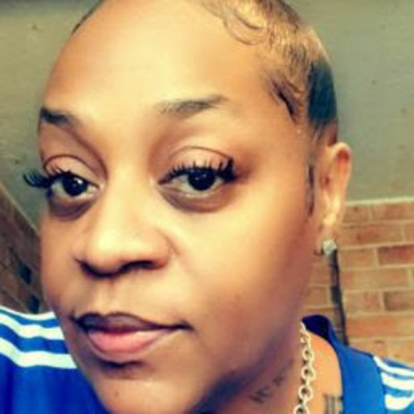 Meet your Posher, Tamika - Picture 1 of 1